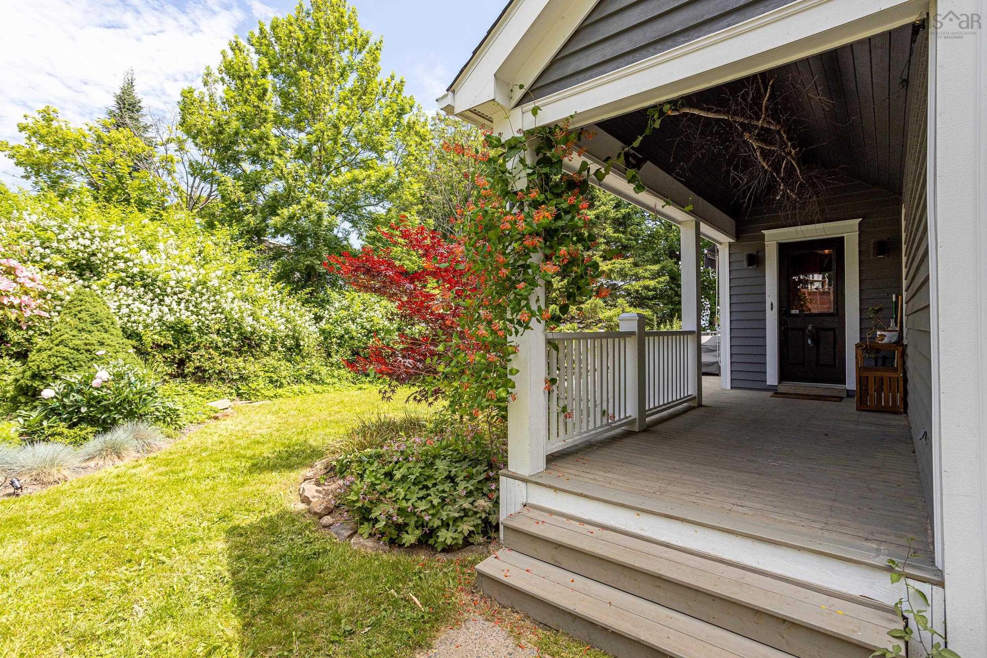 2 Fenwood Road, Halifax, NS