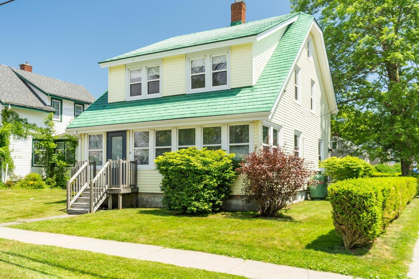 21 Brunswick Street, Yarmouth, NS
