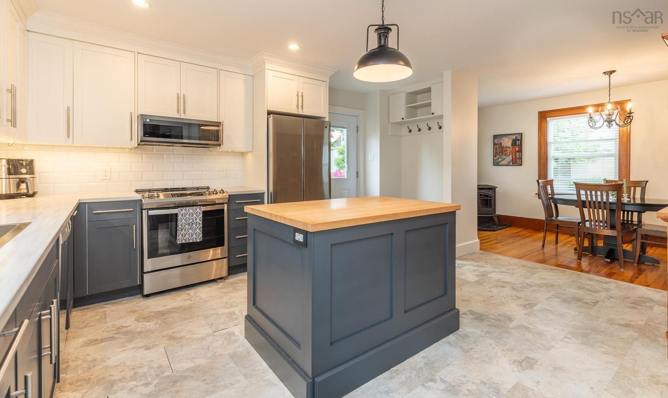 21 Brunswick Street, Yarmouth, NS