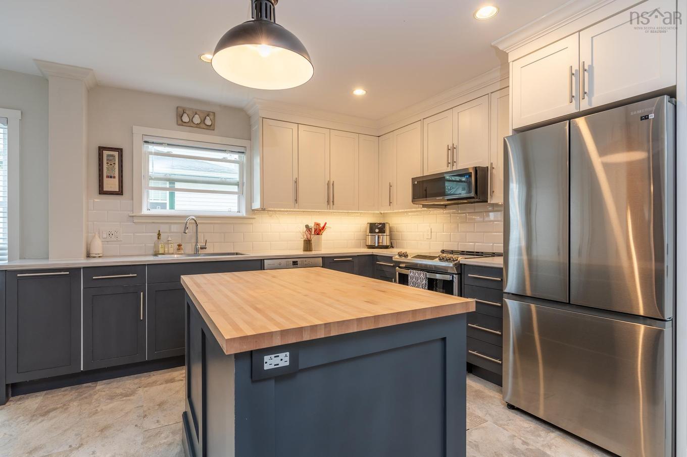 21 Brunswick Street, Yarmouth, NS