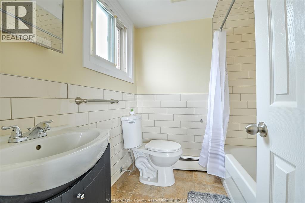 821 Pillette Unit# 7, Windsor, ON