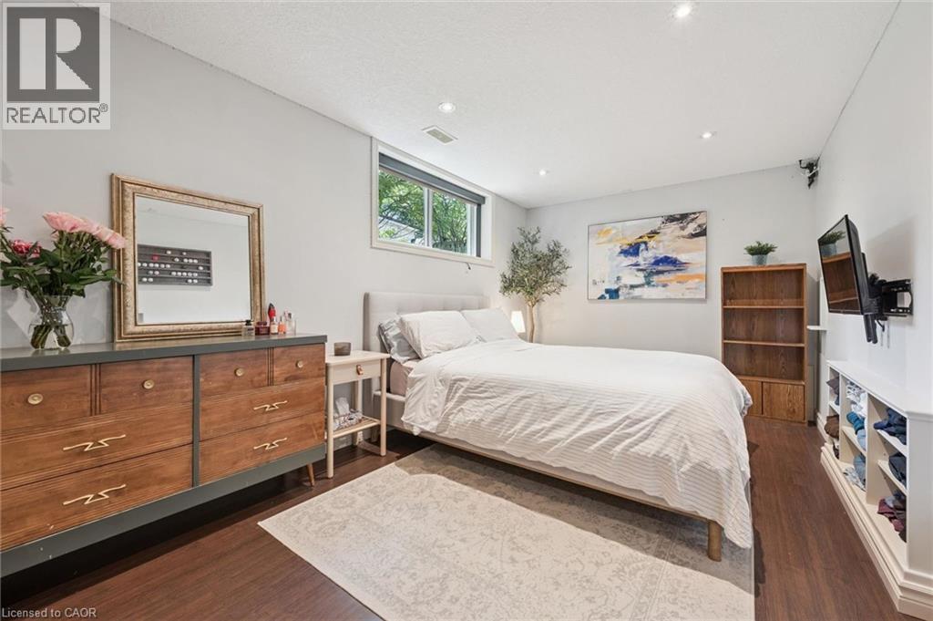 39 Shea Crescent, Kitchener, ON
