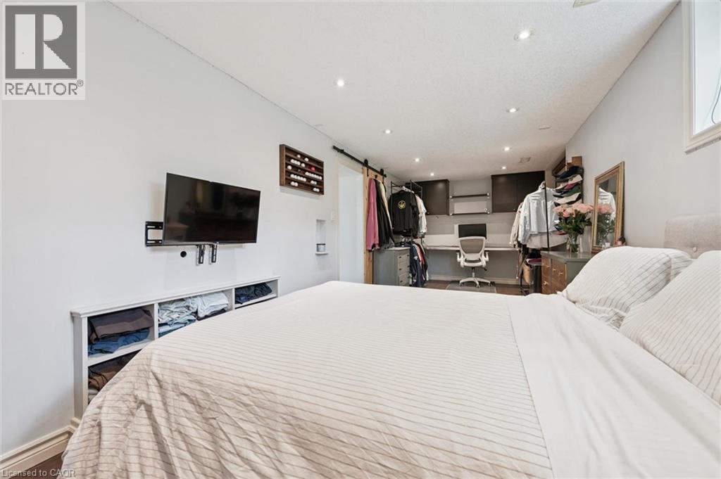 39 Shea Crescent, Kitchener, ON