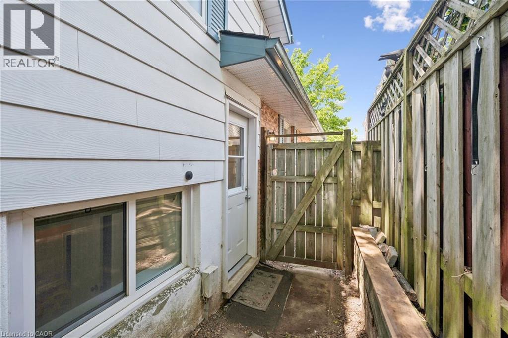 39 Shea Crescent, Kitchener, ON