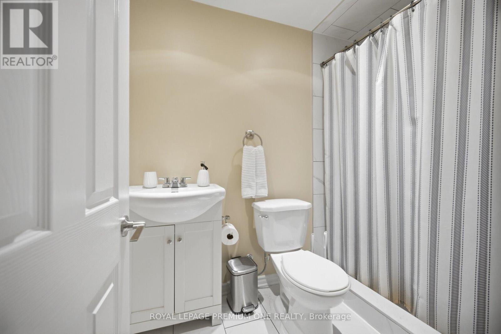 64 Amethyst Circle, Brampton, ON