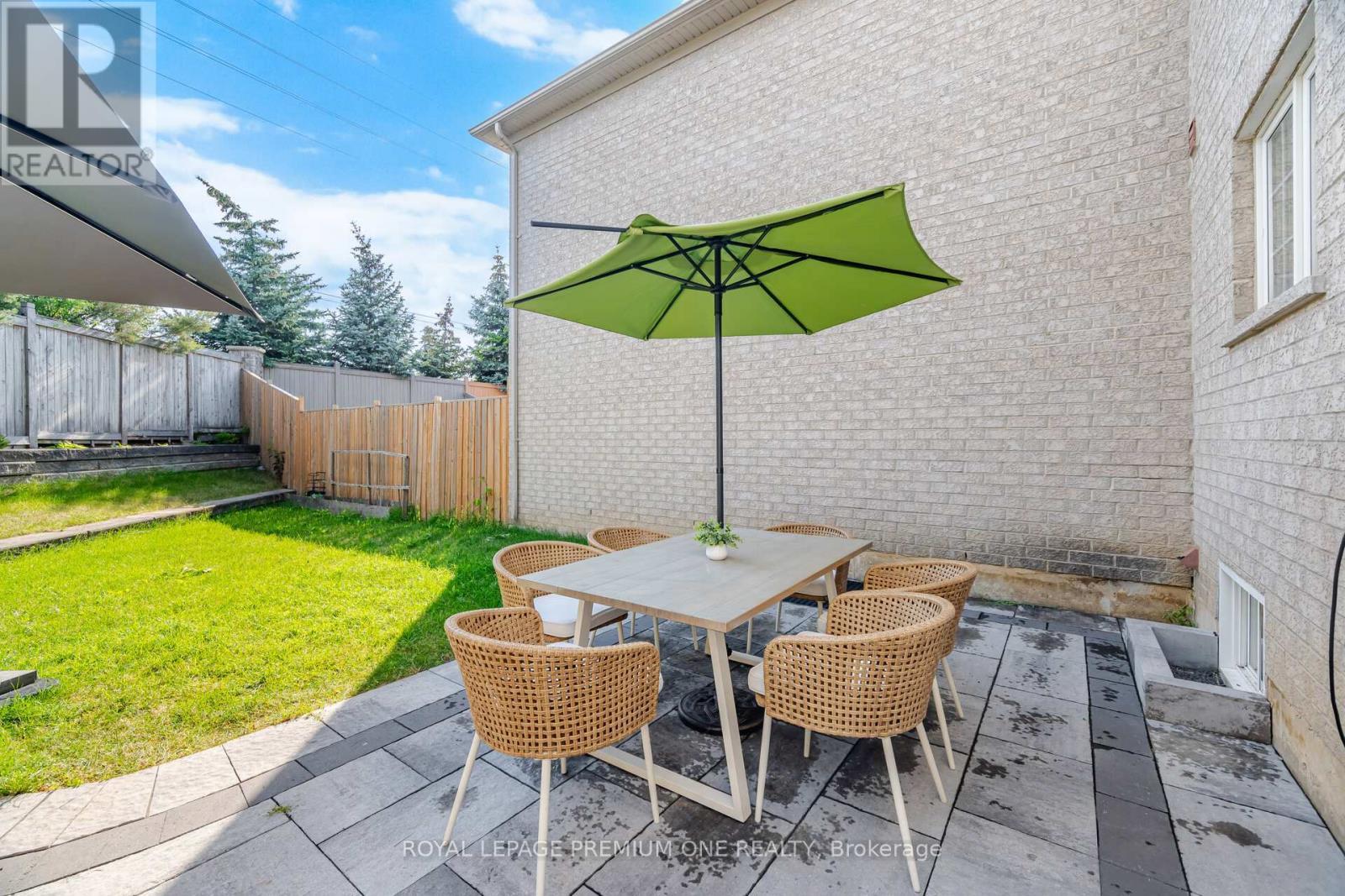 64 Amethyst Circle, Brampton, ON