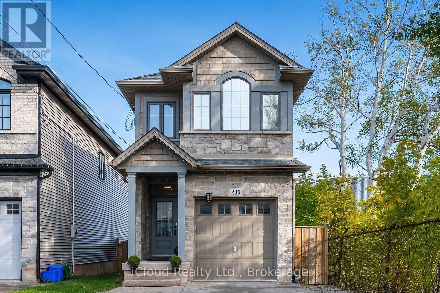 Outside Front - 235 Mead Avenue, Hamilton, ON - Outdoor