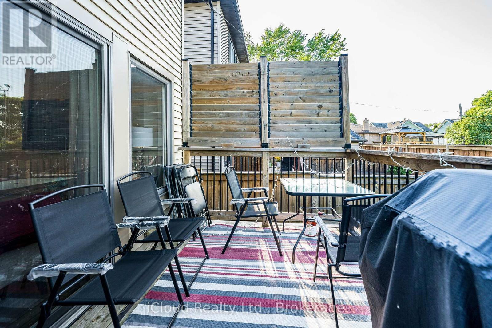 235 Mead Avenue, Hamilton, ON - Outdoor With Deck Patio Veranda With Exterior
