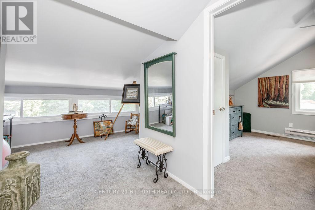 31 Robern Avenue, Tiny, ON