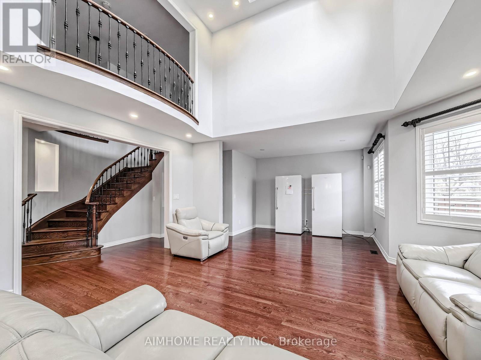 Main - 16 Chasser Drive, Markham, ON