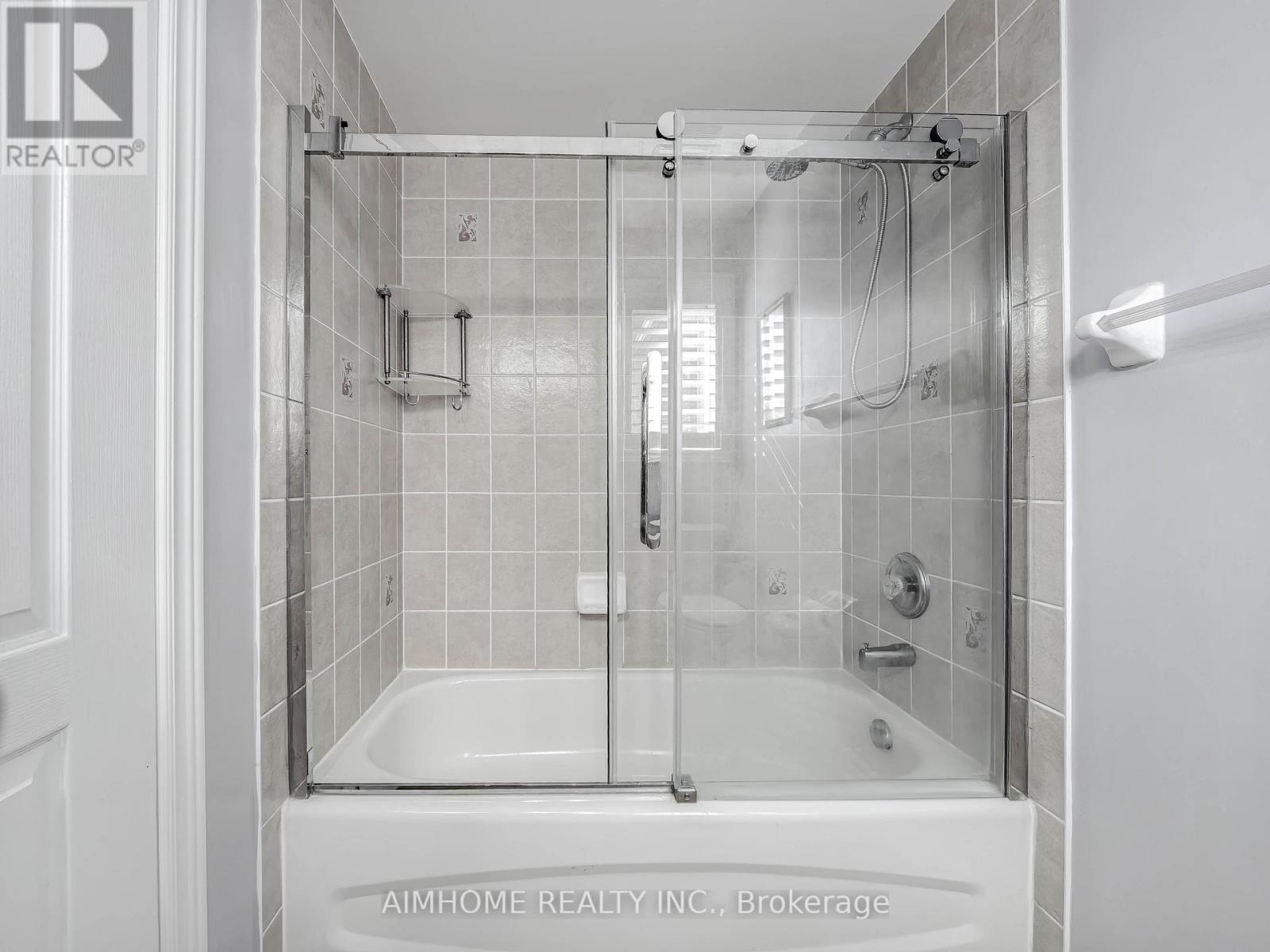 Main - 16 Chasser Drive, Markham, ON