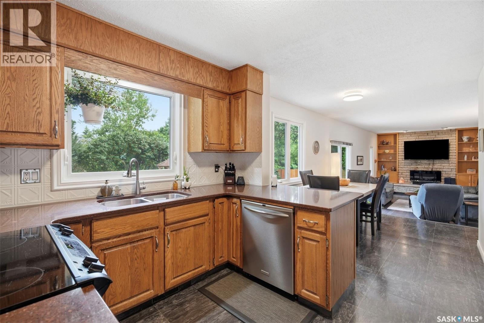233 Sturgeon Place, Saskatoon, SK