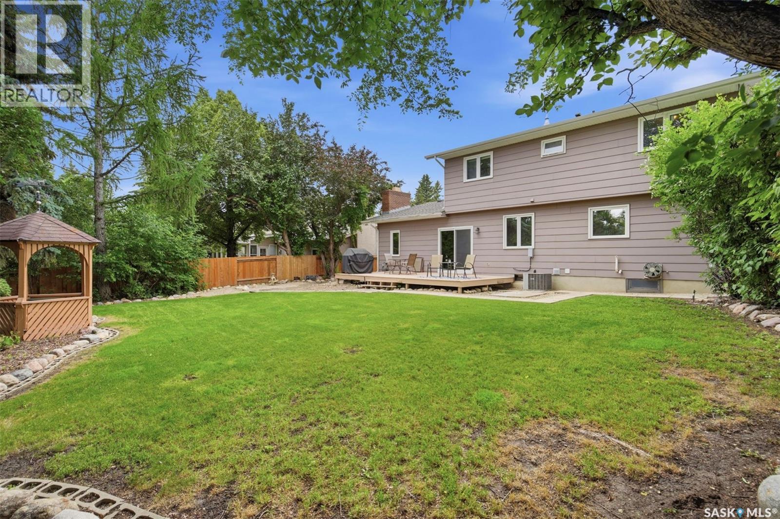 233 Sturgeon Place, Saskatoon, SK
