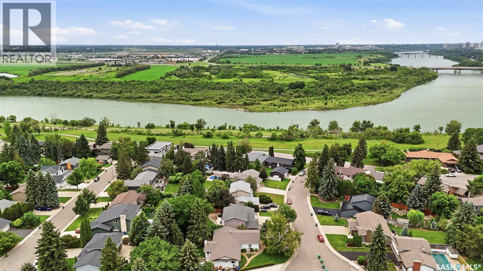 233 Sturgeon Place, Saskatoon, SK