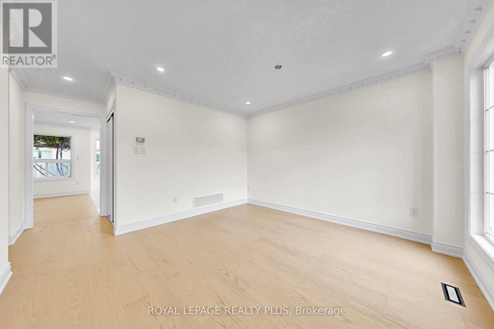 3249 Mcdowell Drive, Mississauga, ON - Indoor Photo Showing Other Room