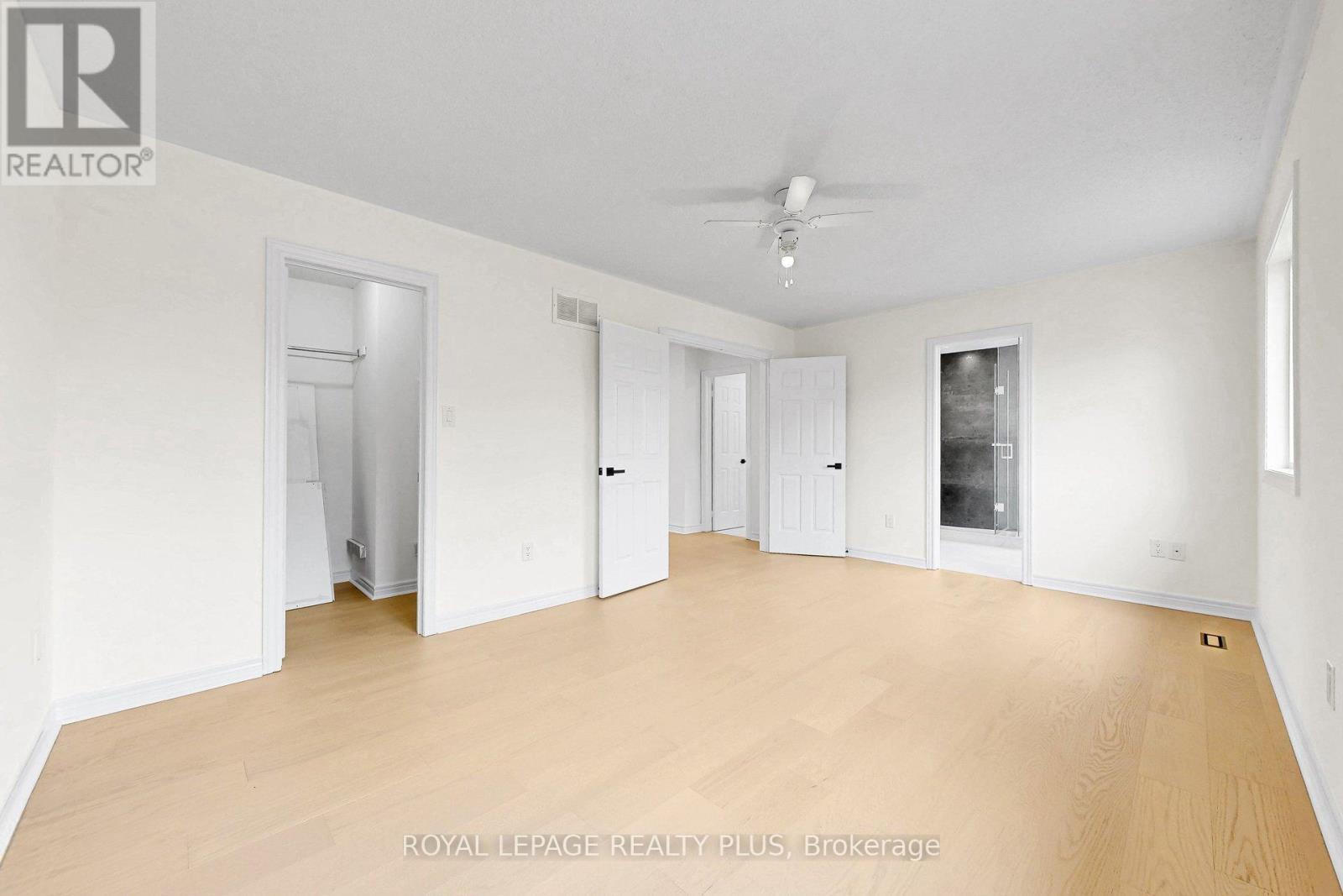 3249 Mcdowell Drive, Mississauga, ON - Indoor Photo Showing Other Room