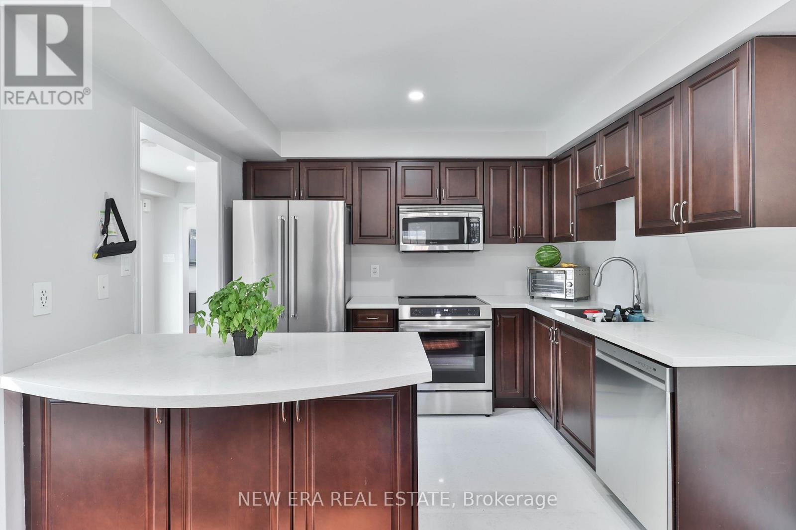 331 Davos Road, Vaughan, ON