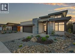 10218 Beacon Hill Drive Lake Country, BC V4V 0A9
