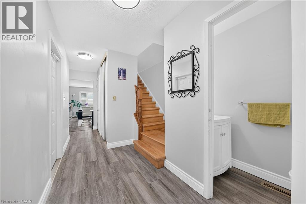 860 Rymal Road E Unit# 27, Hamilton, ON
