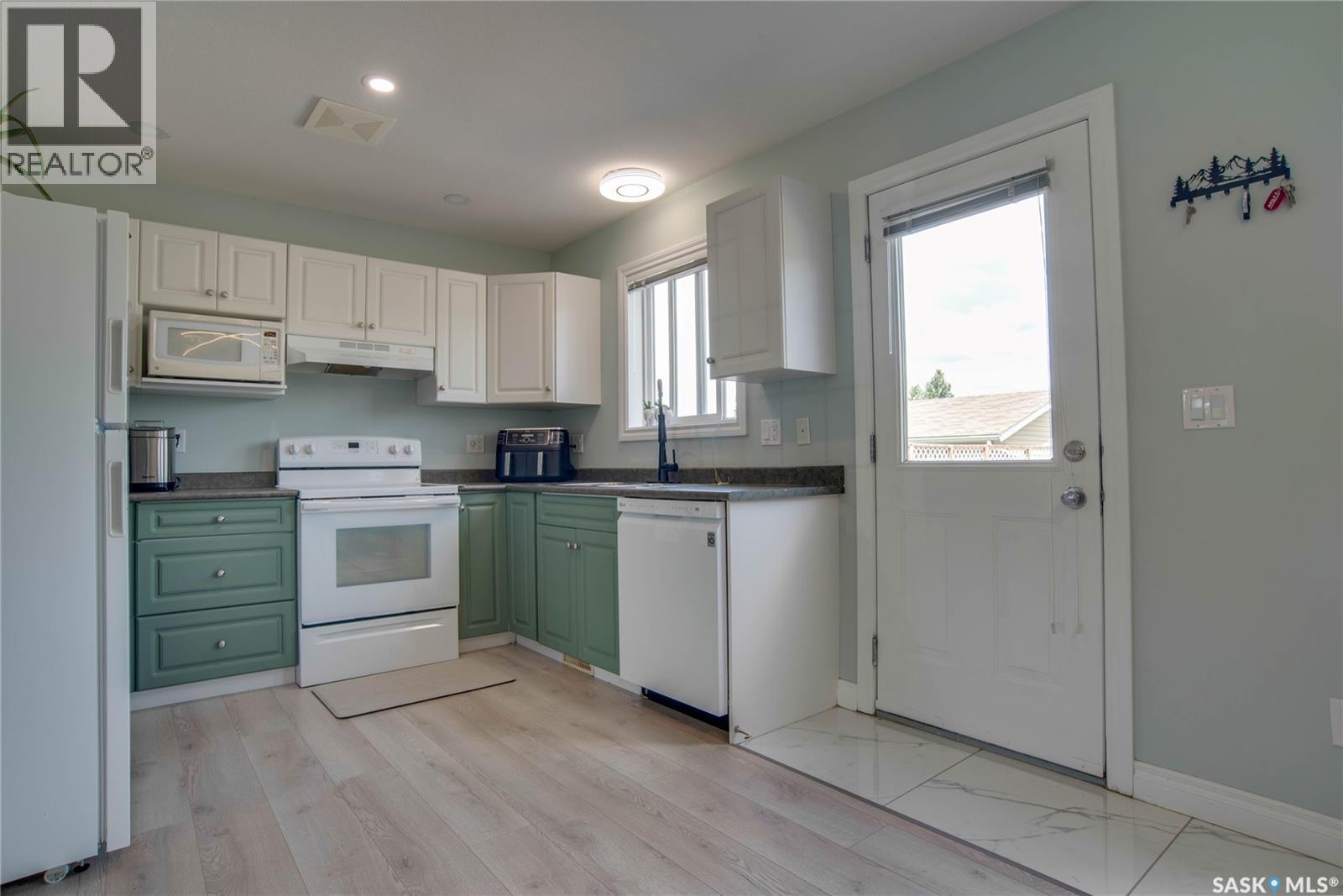 223 Rutherford Crescent, Saskatoon, SK