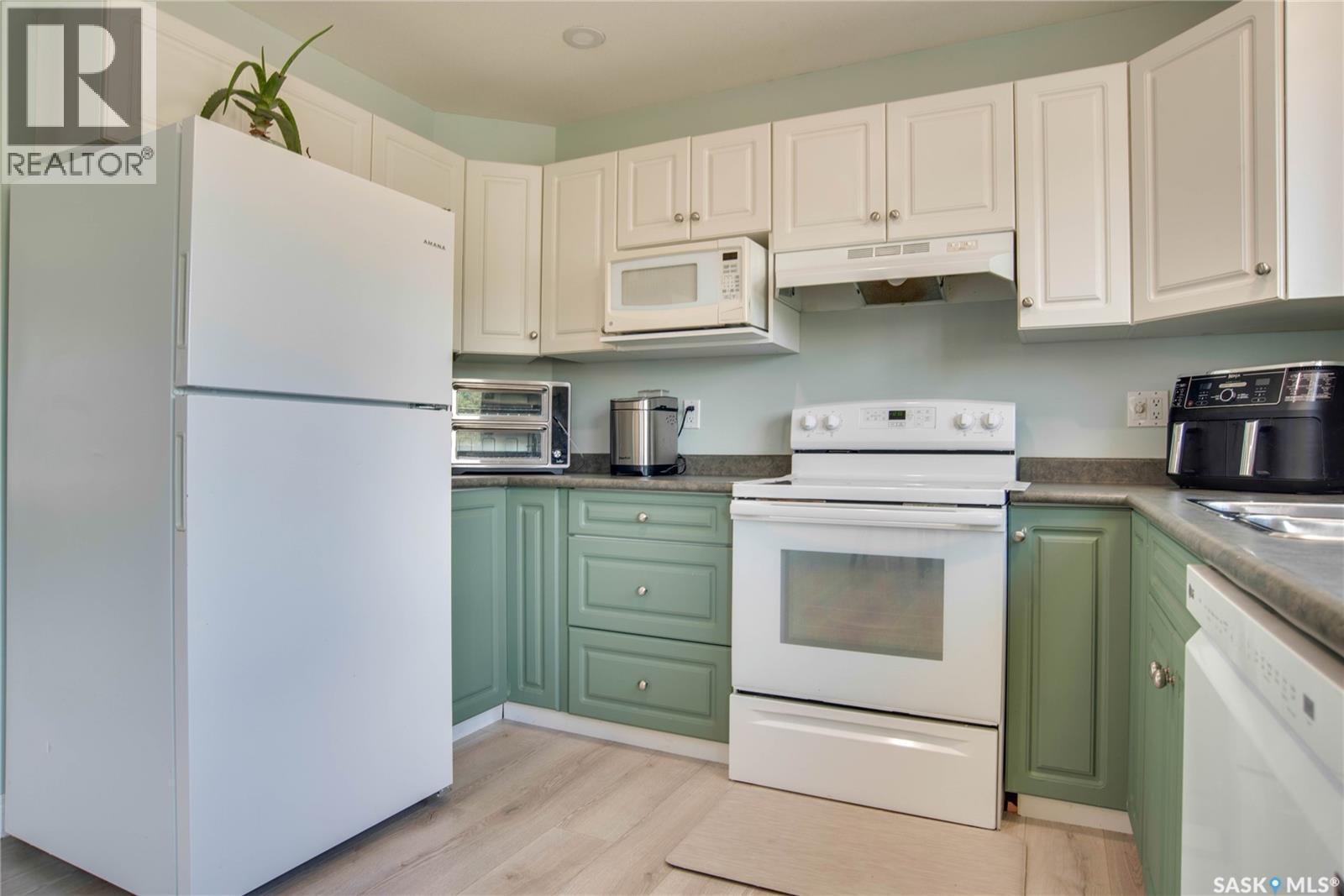 223 Rutherford Crescent, Saskatoon, SK