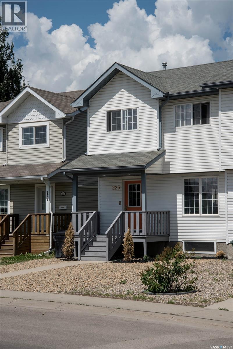 223 Rutherford Crescent, Saskatoon, SK
