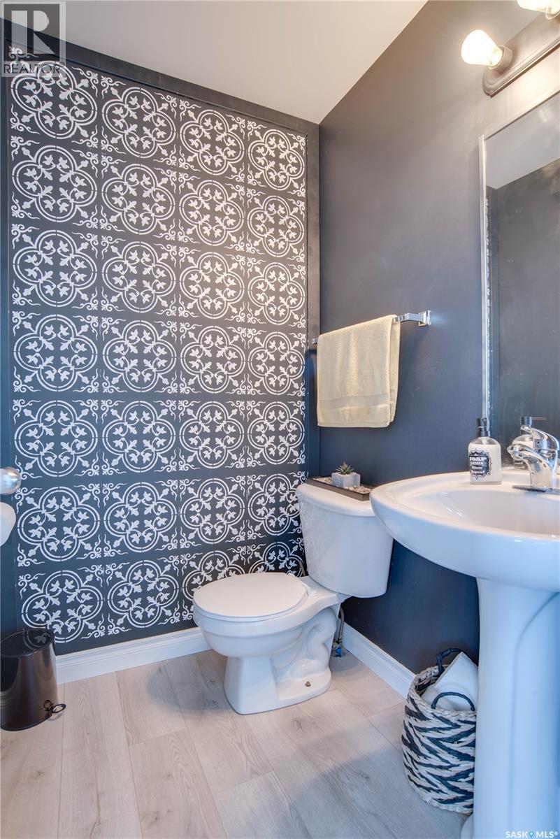 223 Rutherford Crescent, Saskatoon, SK