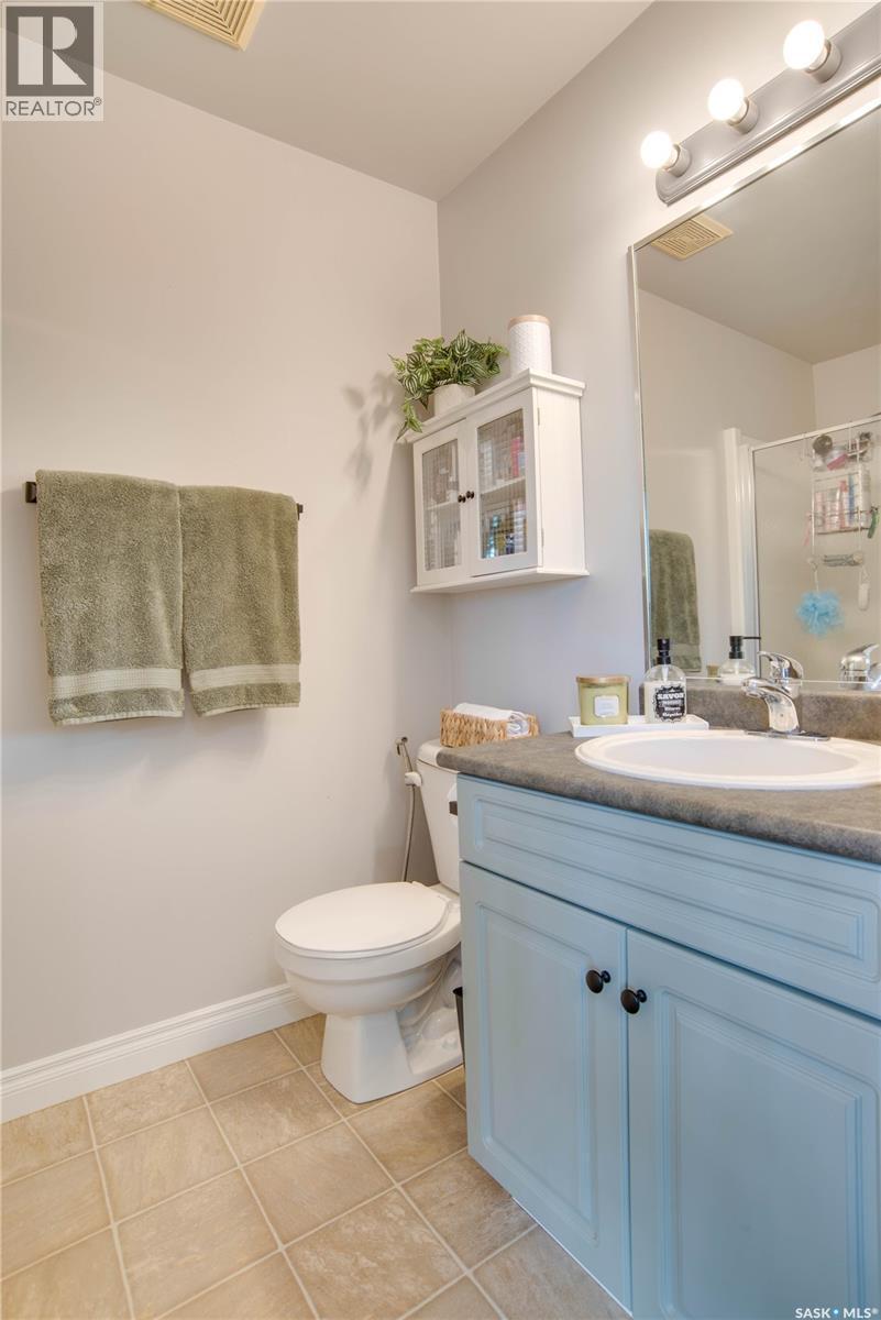 223 Rutherford Crescent, Saskatoon, SK