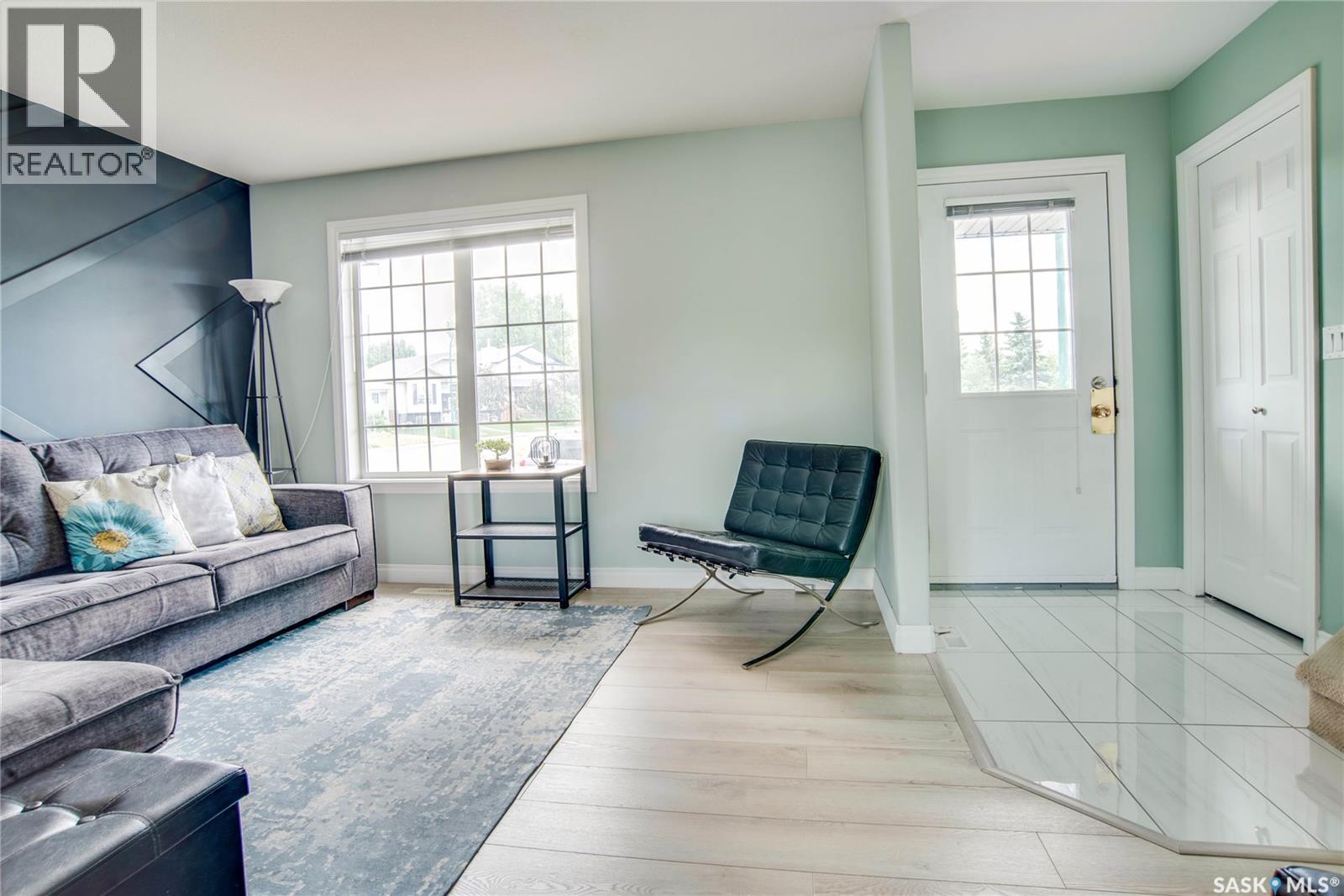223 Rutherford Crescent, Saskatoon, SK