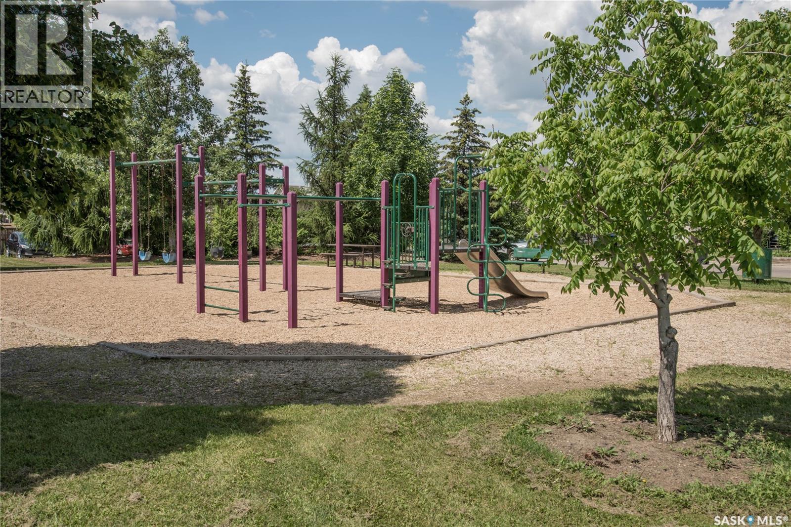 223 Rutherford Crescent, Saskatoon, SK