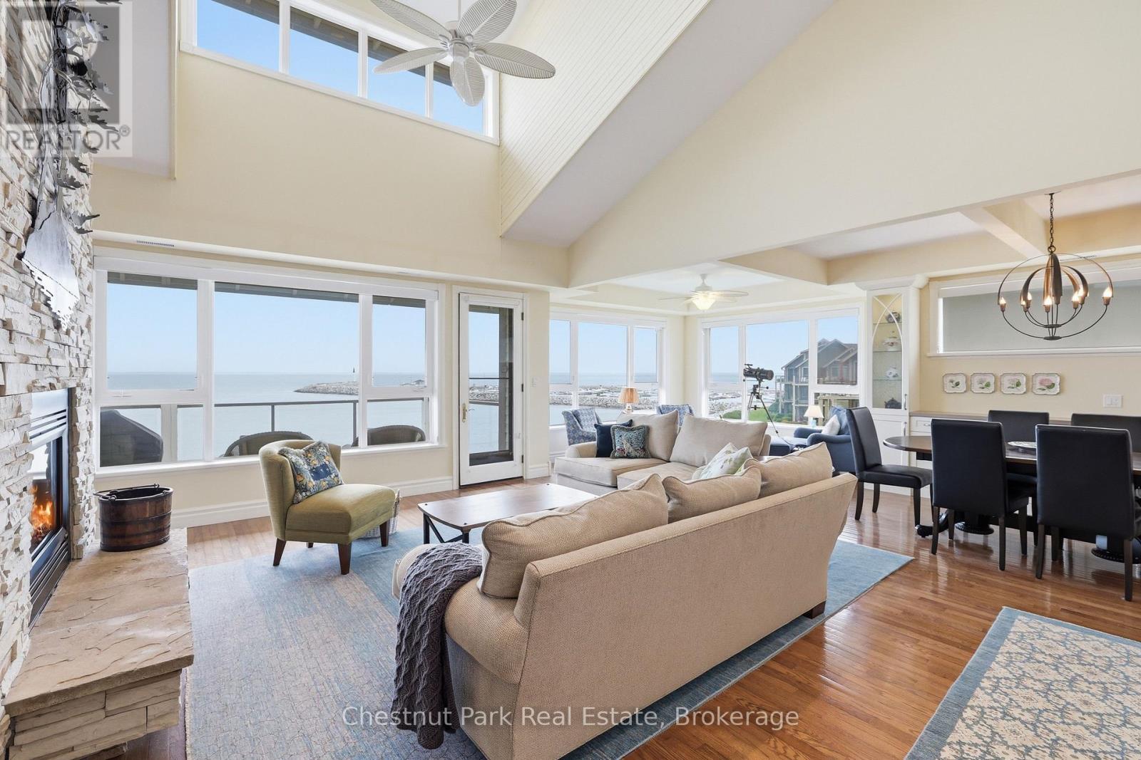504 Mariners Way, Collingwood, ON