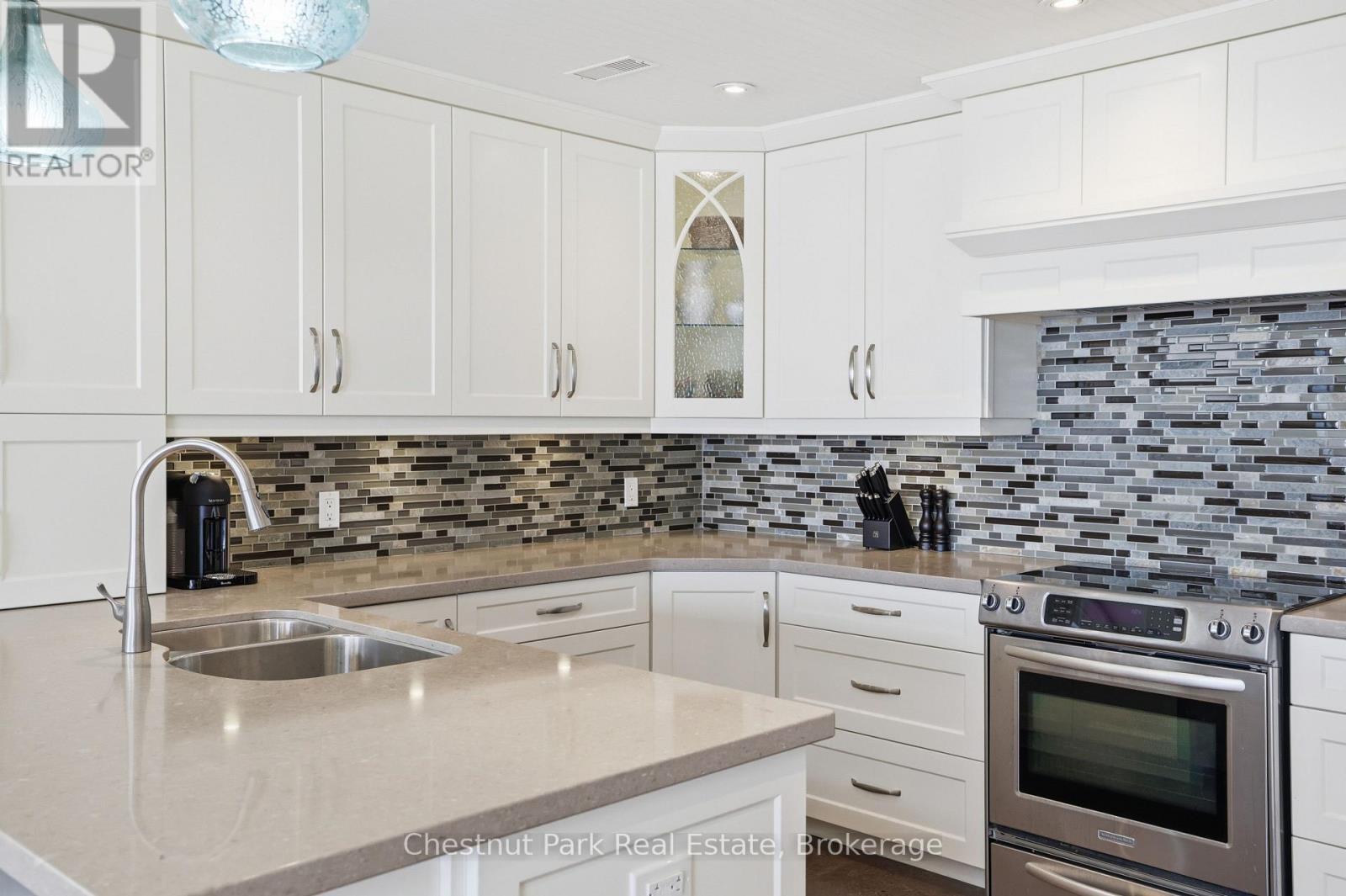 504 Mariners Way, Collingwood, ON
