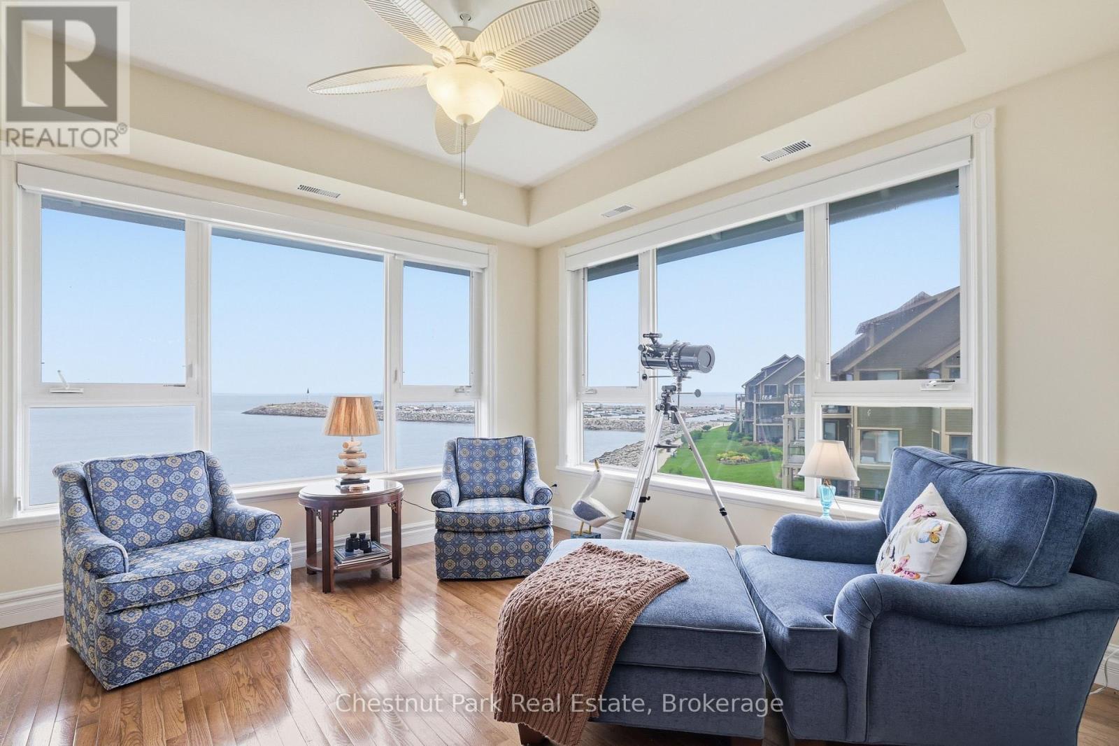 504 Mariners Way, Collingwood, ON