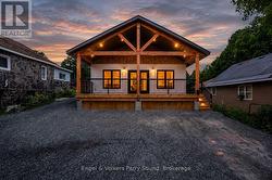 46 FOREST STREET Parry Sound, ON P2A 2P9