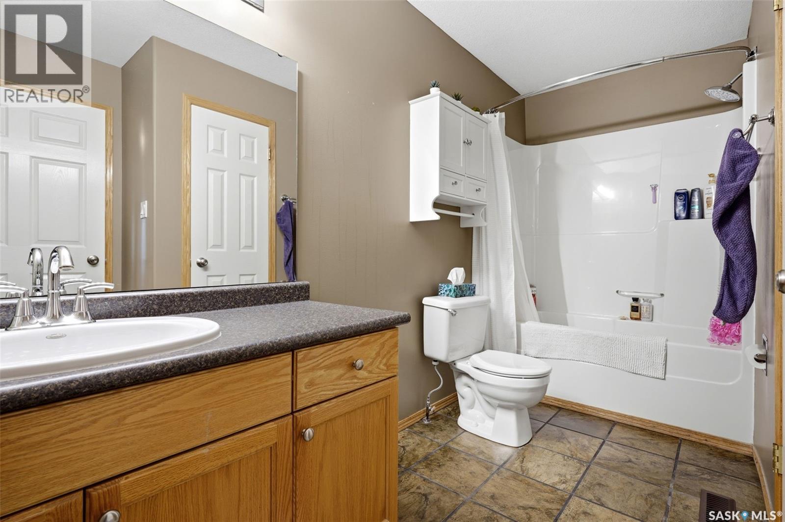 3940 7Th Avenue E, Regina, SK