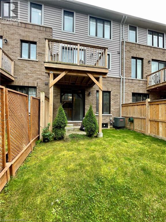 Back Yard - 76 Esplanade Lane, Grimsby, ON
