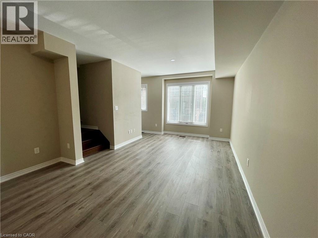 Family Room - 76 Esplanade Lane, Grimsby, ON