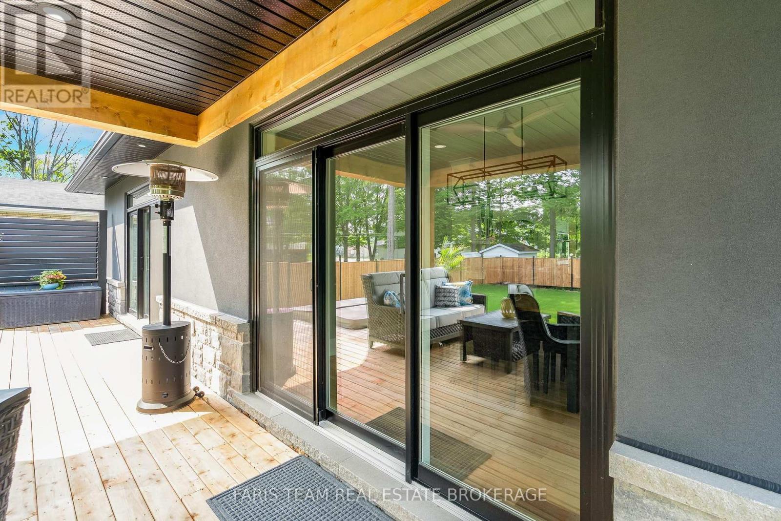 7 Reynolds Road, Tiny, ON