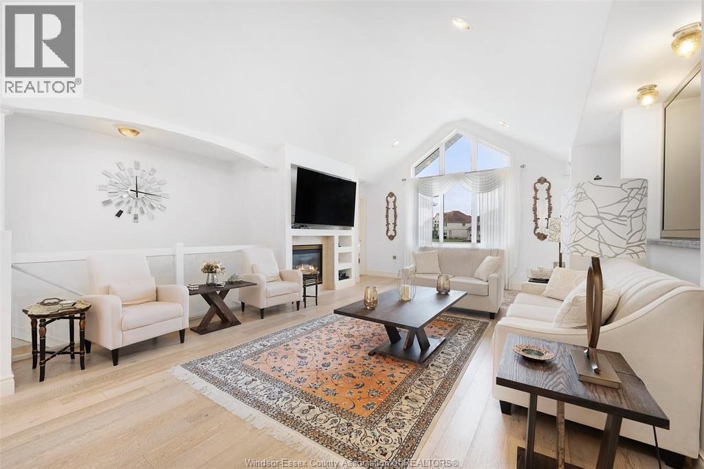 1075 Stoneybrook, Windsor, ON