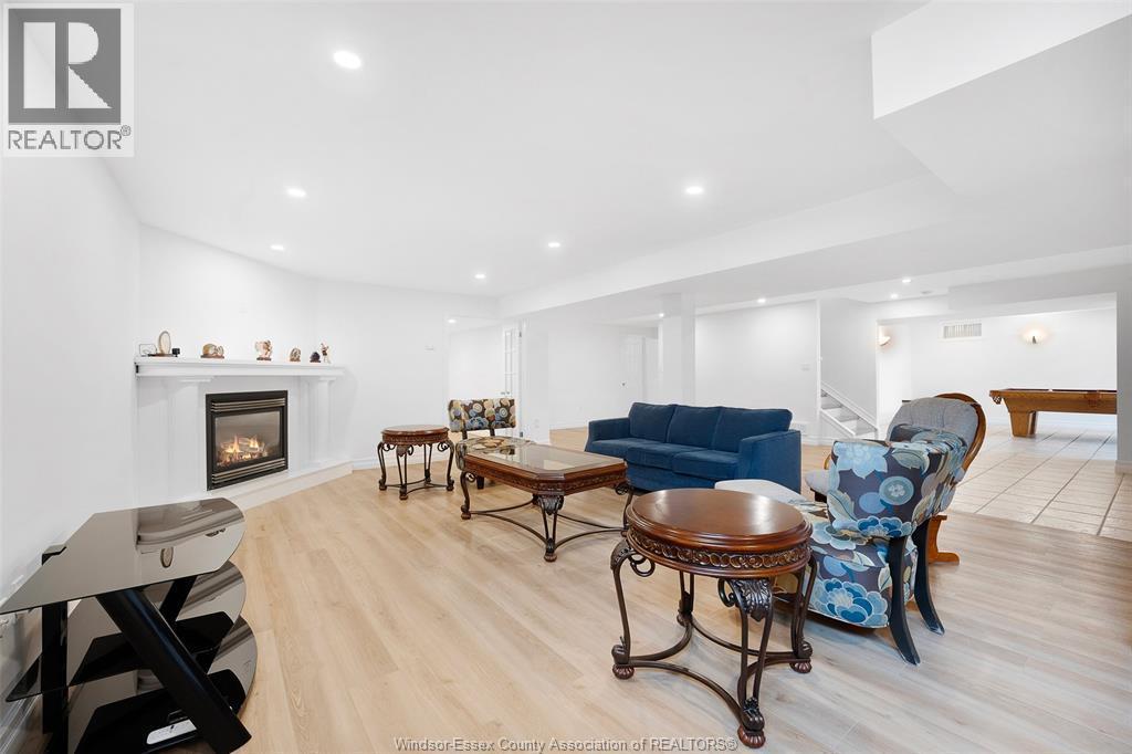 1075 Stoneybrook, Windsor, ON