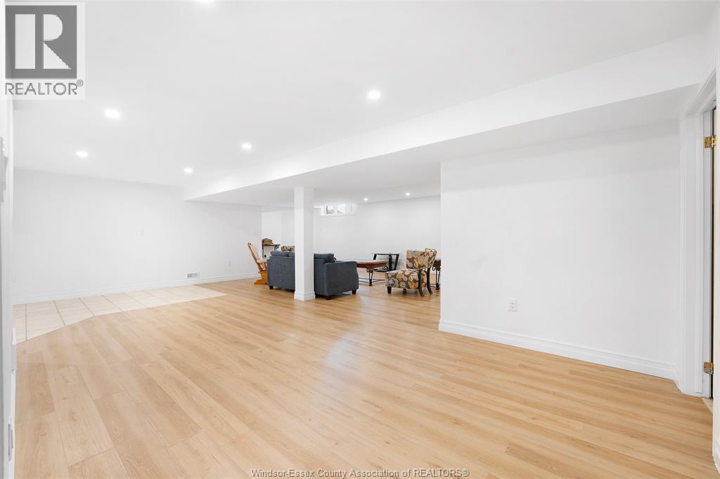 1075 Stoneybrook, Windsor, ON