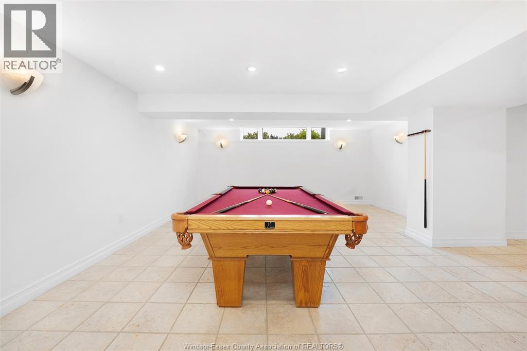 1075 Stoneybrook, Windsor, ON