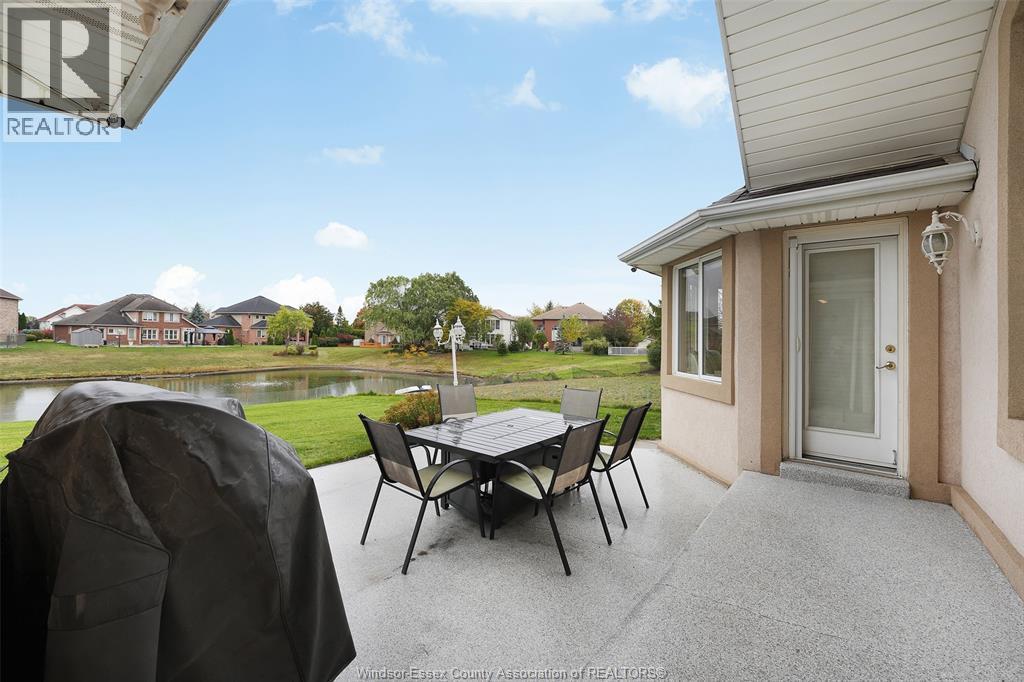 1075 Stoneybrook, Windsor, ON