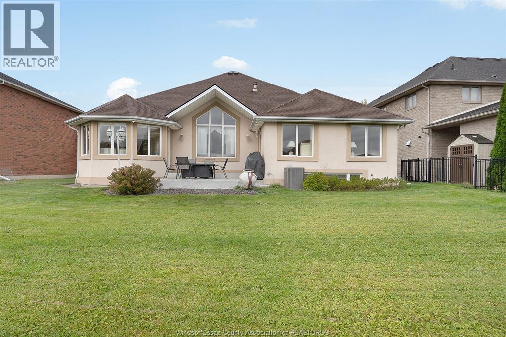1075 Stoneybrook, Windsor, ON