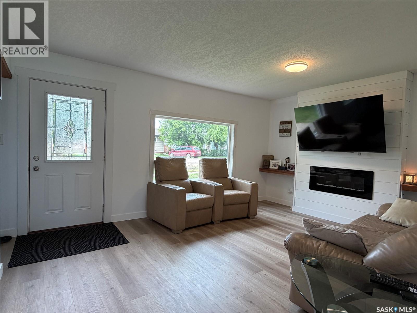 314 Main Street E, Langham, SK