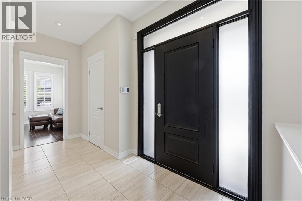 4645 Doug Wright Drive, Burlington, ON - Indoor Photo Showing Other Room