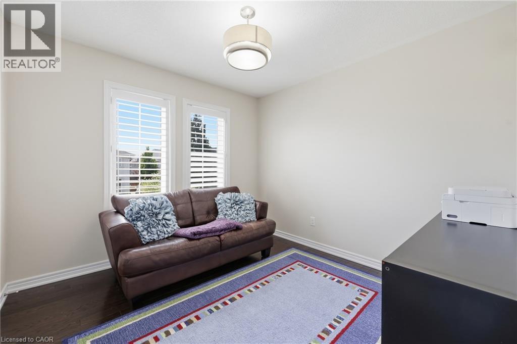 4645 Doug Wright Drive, Burlington, ON - Indoor