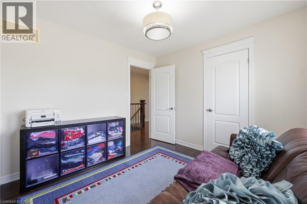 4645 Doug Wright Drive, Burlington, ON - Indoor
