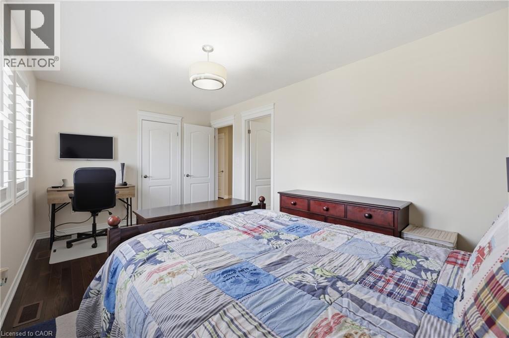 4645 Doug Wright Drive, Burlington, ON - Indoor Photo Showing Bedroom