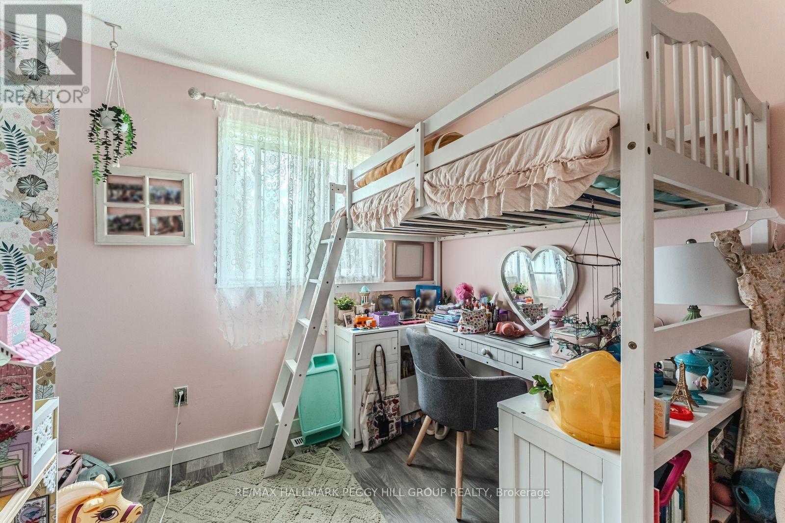 69 Fox Run, Barrie, ON